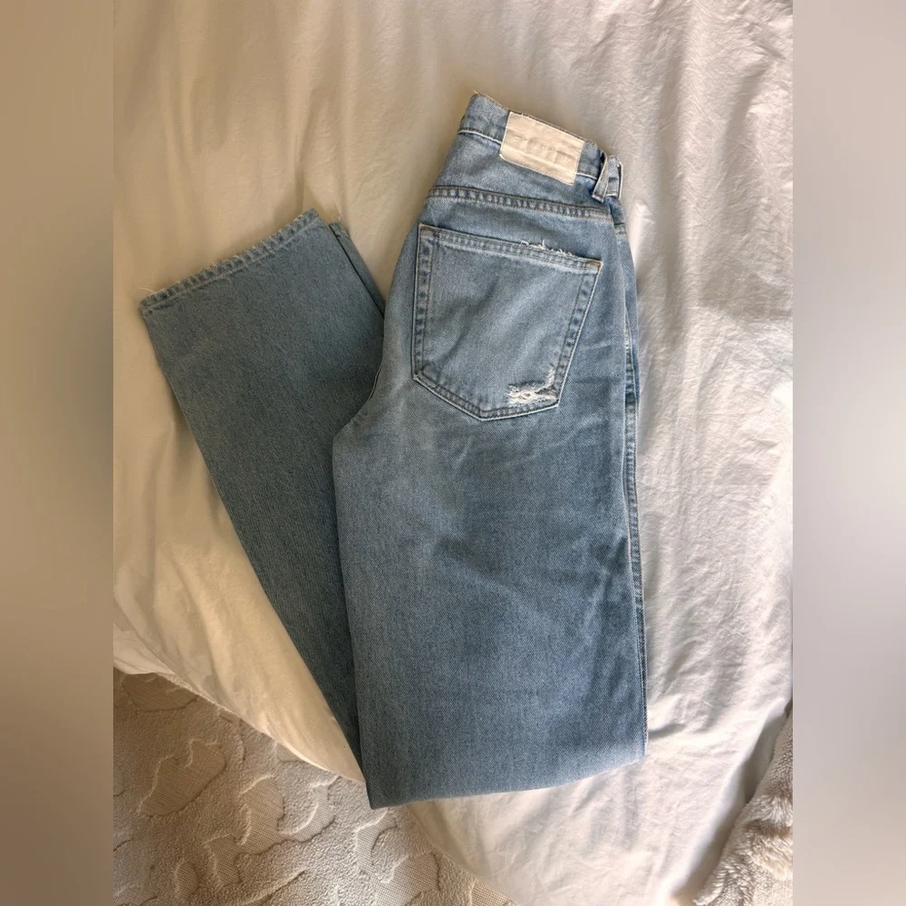 Sara Super High Rise Slim Straight Jeans in Red Rock - Picture 5 of 6